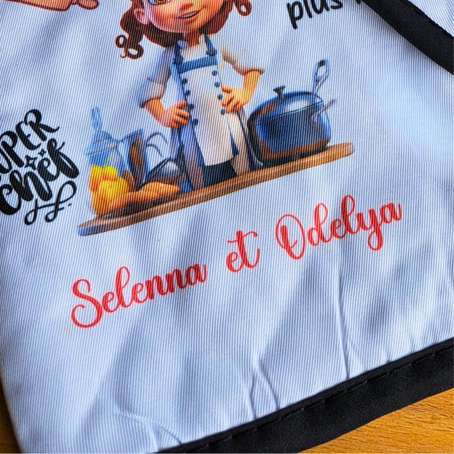 Ensemble manique et gant de cuisine " merci maman"