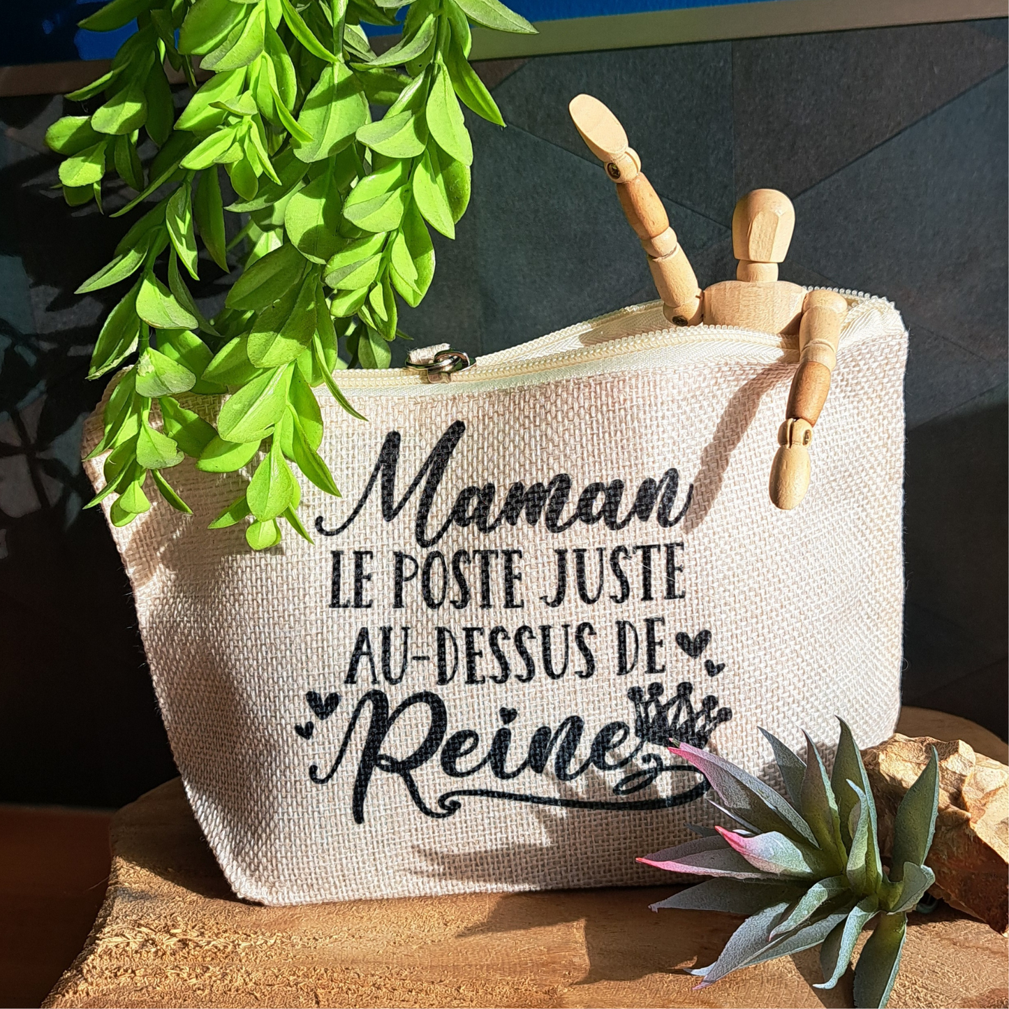 Trousse "maman-reine"